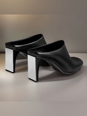 Hermes Lina 80 Mules in Black Nappa Leather with Mirror Accented Heel EU 39